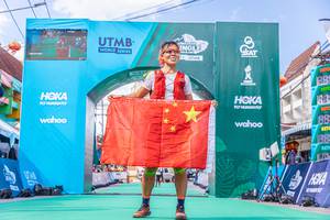 BIB: 188
                            <button type="button" onclick="openModal(21772278)" class="btn btn-primary btn-sm float-right btn-popup" data-toggle="modal" data-target=".modal-high-quality">
                        <i class="fas fa-shopping-cart"></i> Add to Cart
                    </button>
                                            <button type="button" onclick="isThisMe(21772278, true)" class="btn btn-success btn-sm float-right btn-popup btn-isme hidden" data-toggle="tooltip" data-placement="bottom" title="นี่คือรูปของคุณใช่ไหม คลิกที่นี่เพื่อเอาเข้าอัลบั้ม">
                        <i class="fas fa-plus"></i> Add to album
                    </button>
                    <button type="button" onclick="isThisMe(21772278, false)" class="btn btn-warning btn-sm float-right btn-popup btn-isnotme hidden">
                        <i class="fas fa-ban"></i> Remove from album
                    </button>